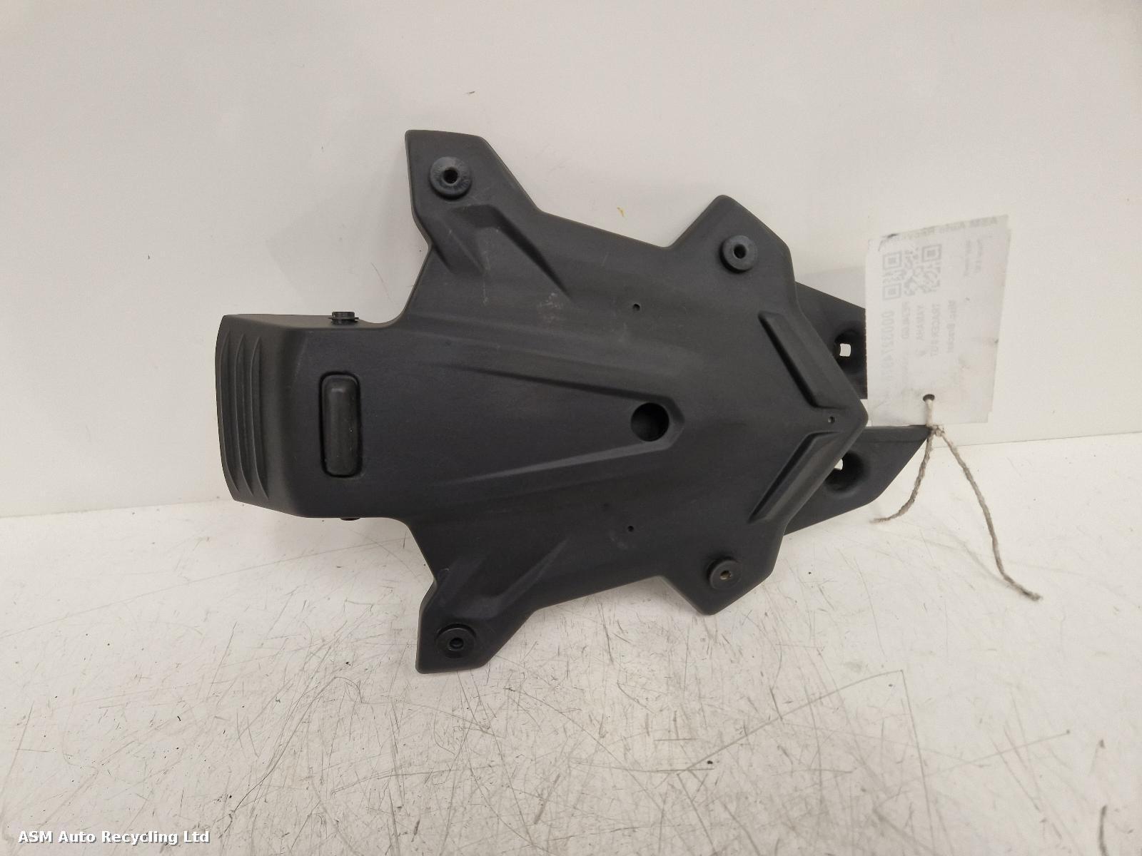 View Auto part Misc Bracket Yamaha Tracer 9 Gt 2024