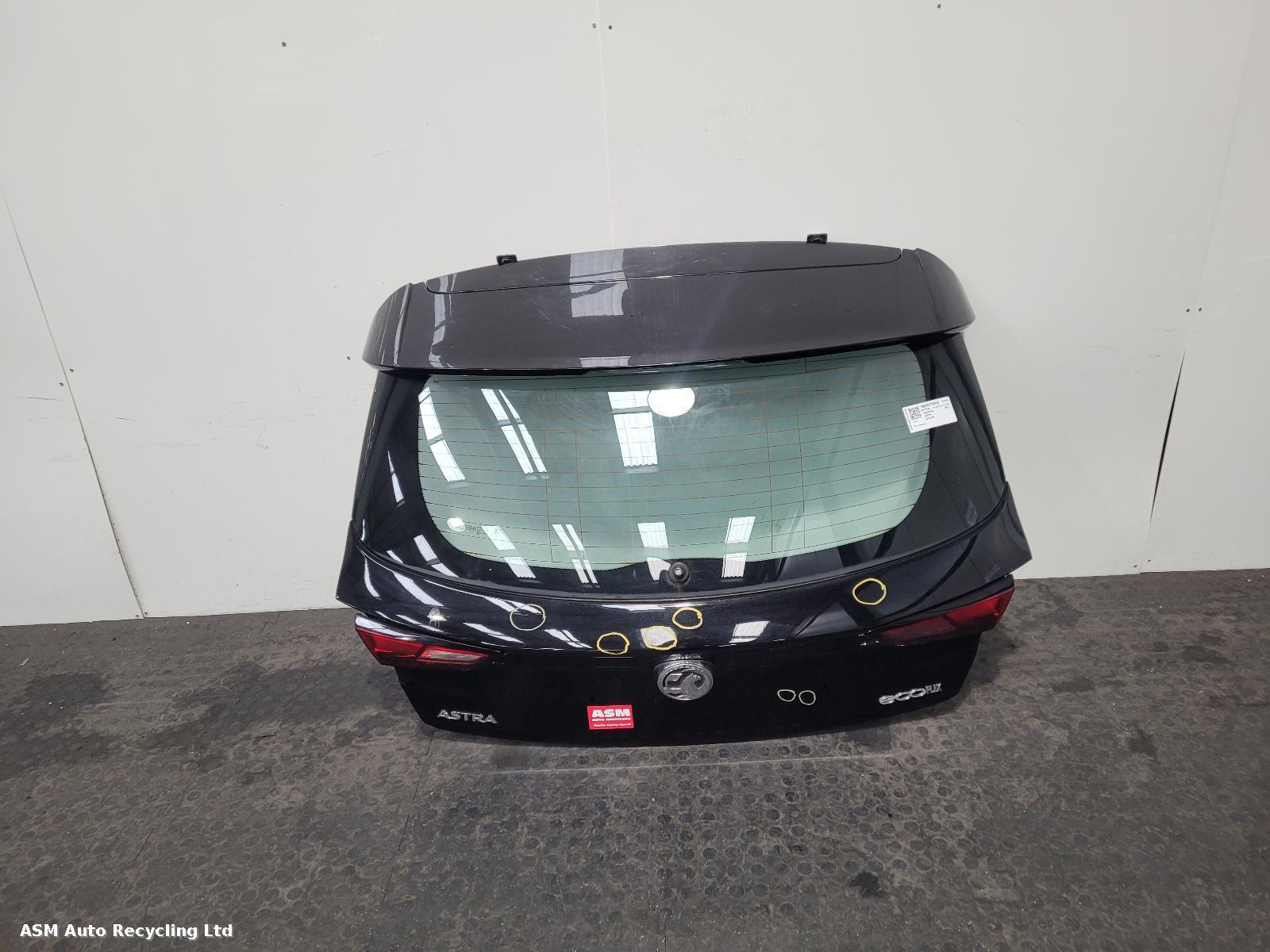 View Auto part Bootlid/Tailgate Vauxhall Astra 2017