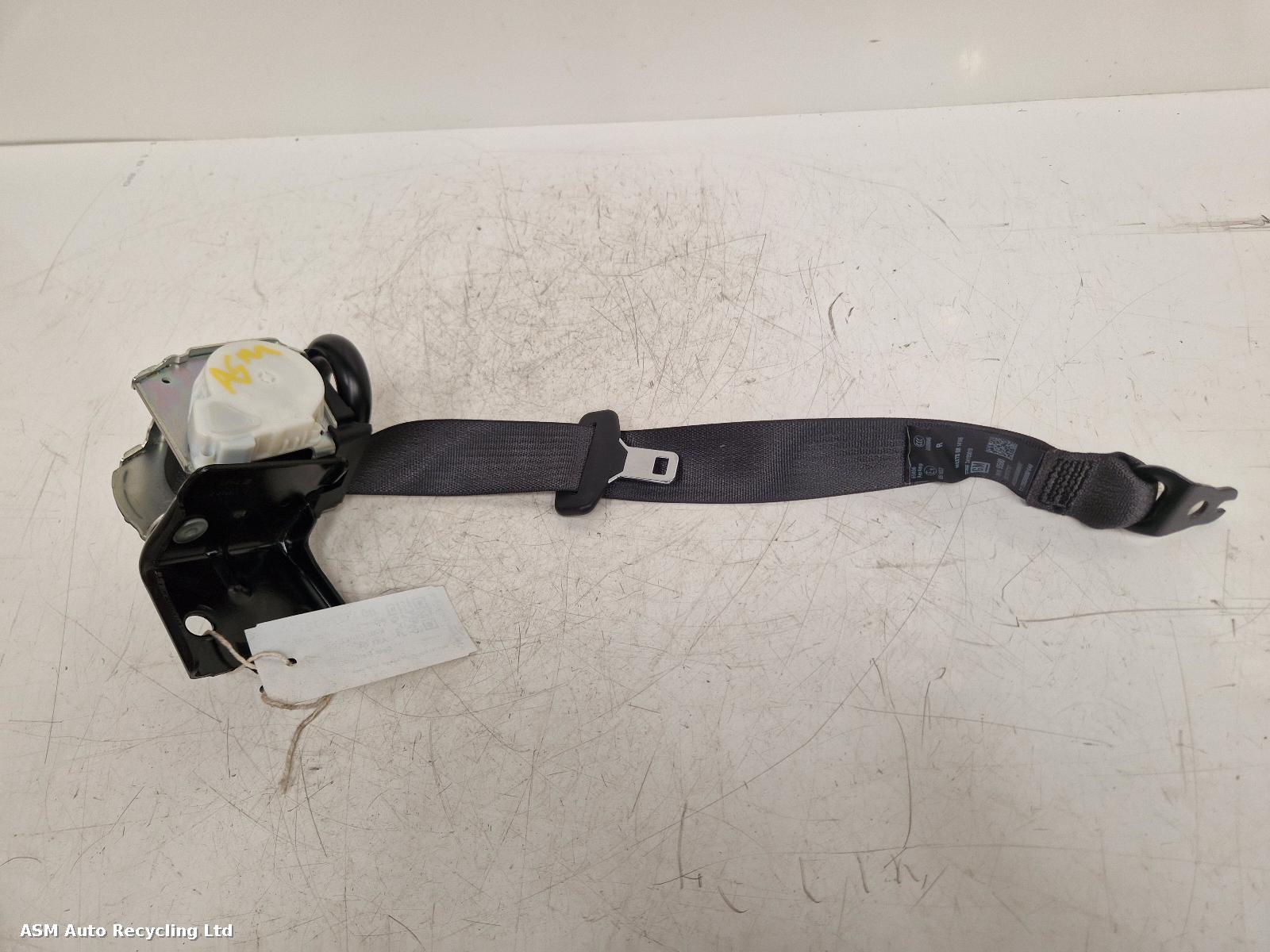 View Auto part Seat Belt Vauxhall Astra 2017