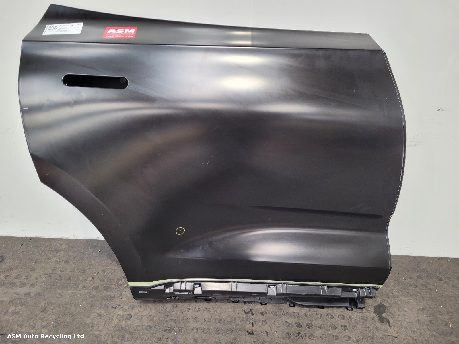 View Auto part R Rear Door Aston Martin Dbx 2023
