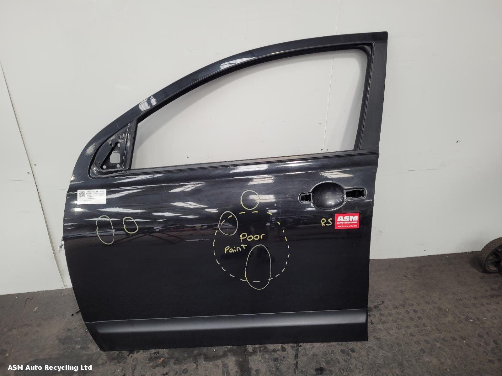 View Auto part L Front Door Nissan Qashqai 2012