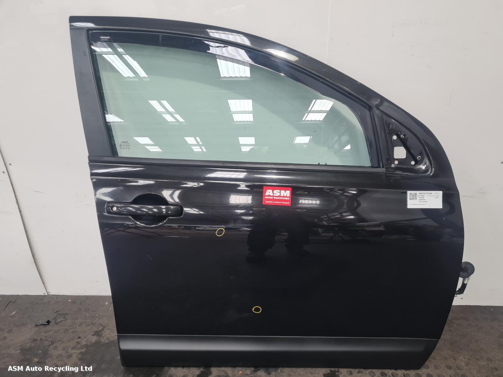 View Auto part R Front Door Nissan Qashqai 2012