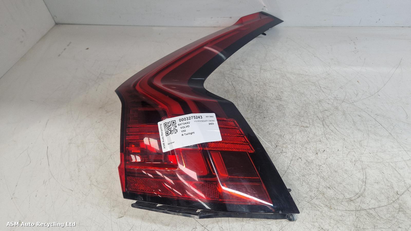 View Auto part R Taillight Volvo V90 2023