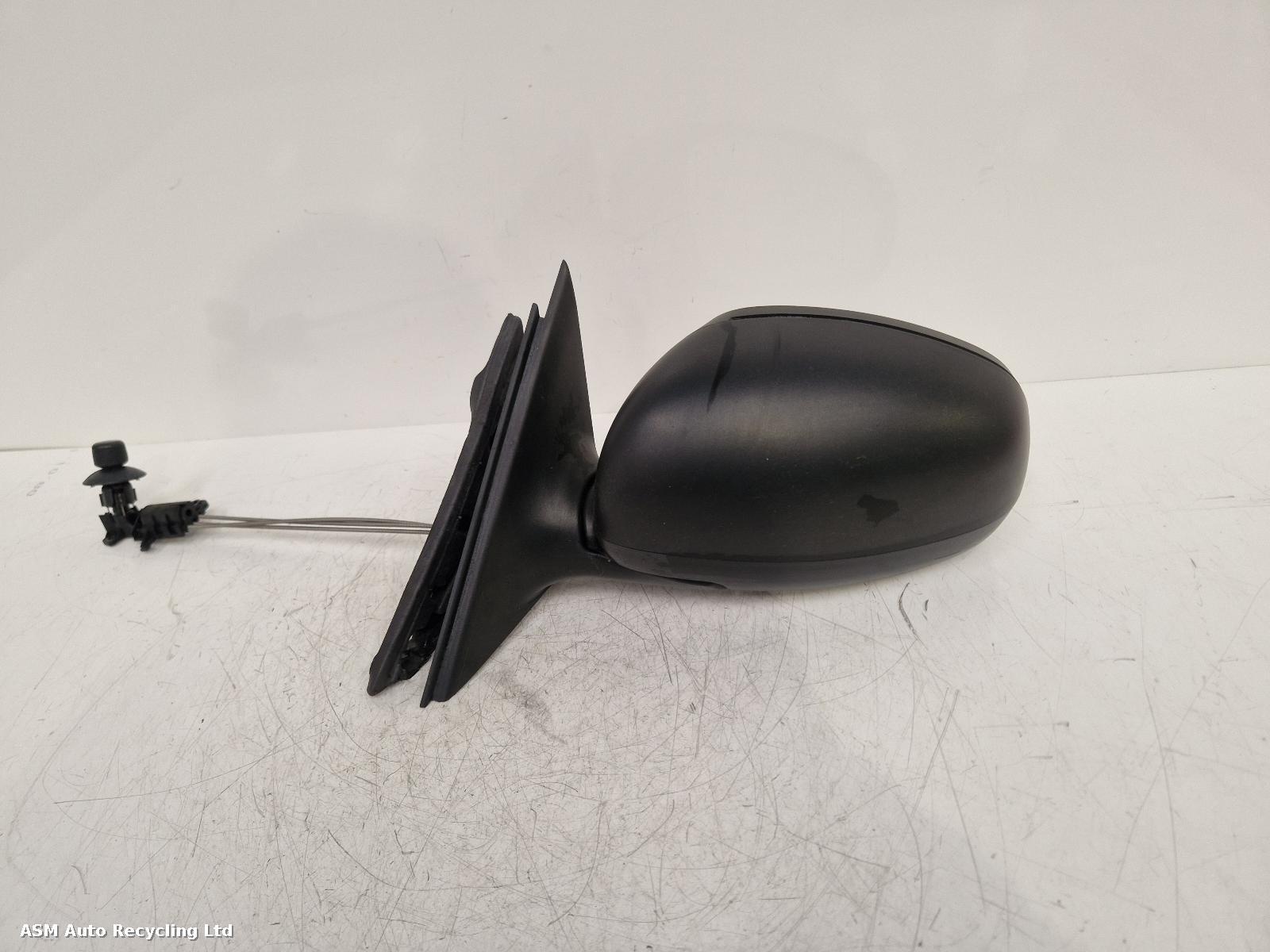 View Auto part L Door Mirror Skoda Fabia 2009