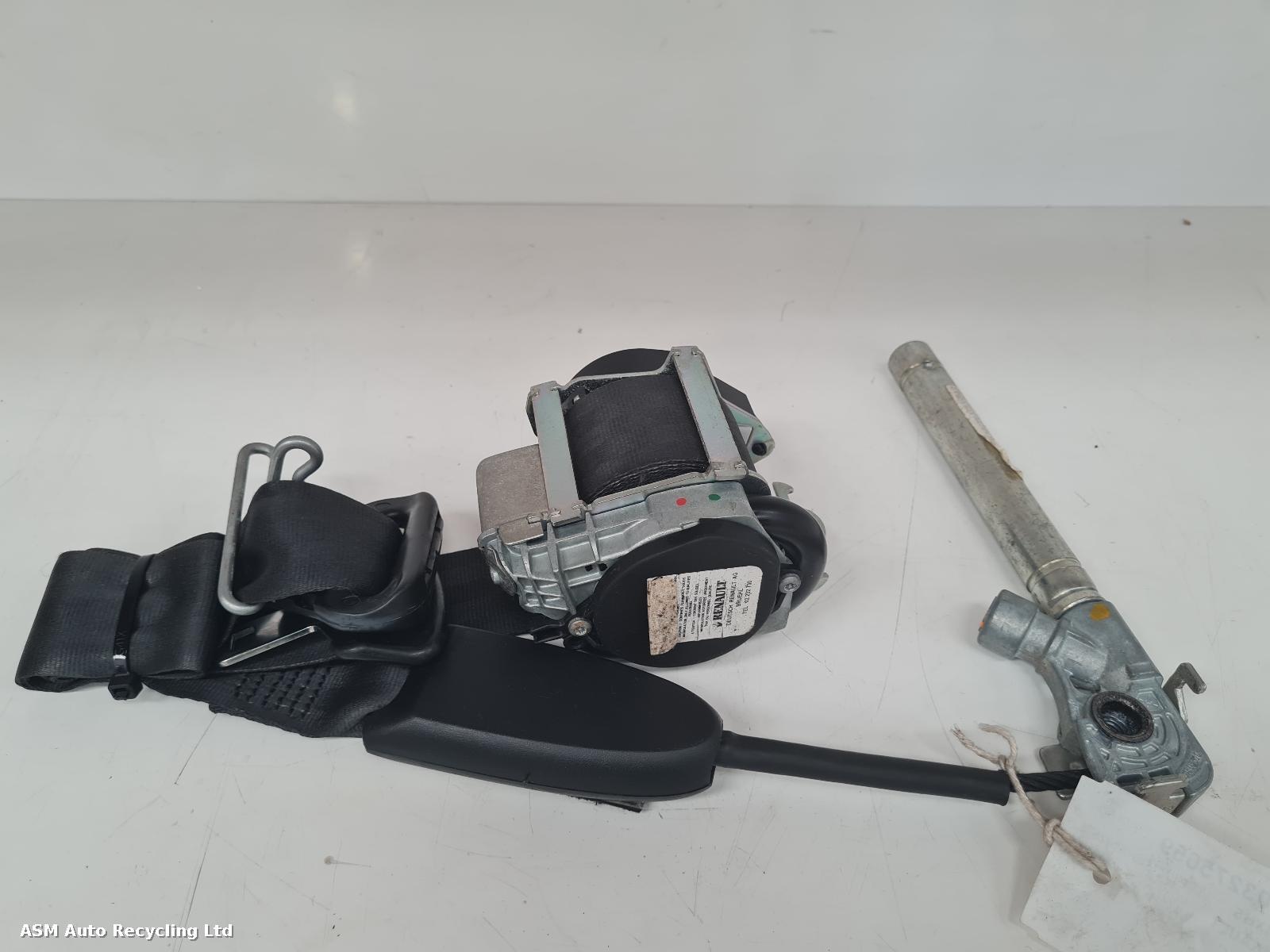 View Auto part Seat Belt Renault Scenic 2013