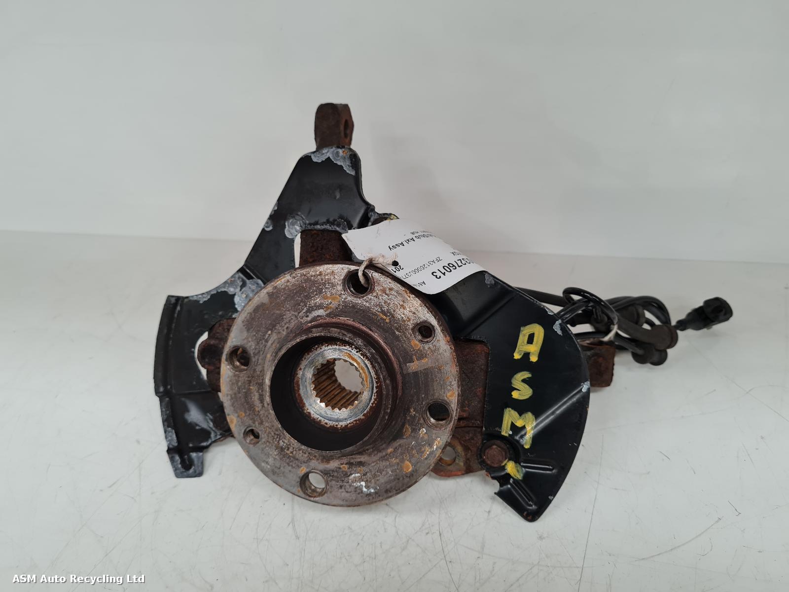View Auto part RF Hub/Stub Axle Assembly Fiat 500 2015