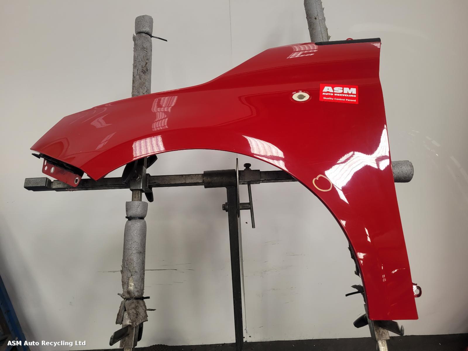 View Auto part L Wing Fiat 500 2015