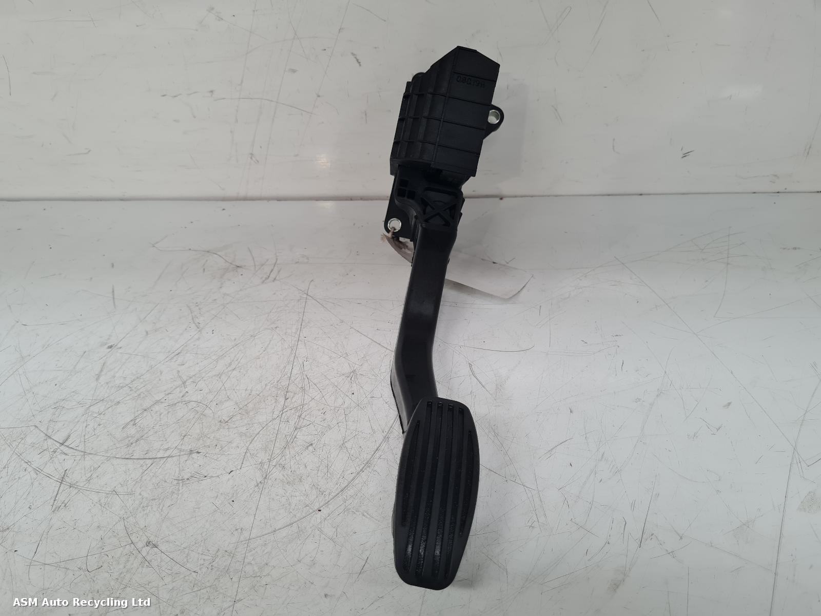 View Auto part Pedal Potentiometer Fiat 500 2009