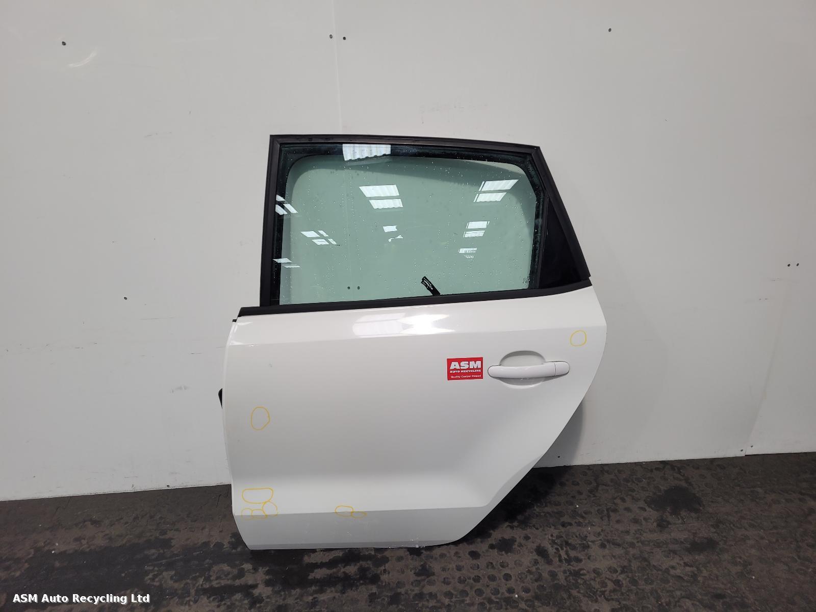 View Auto part L Rear Door Volkswagen Polo 2009