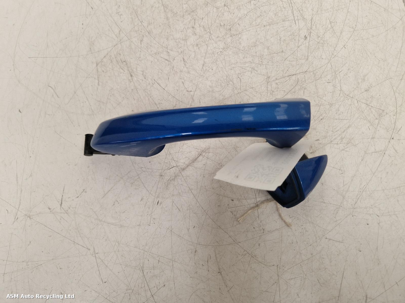 View Auto part Door Handle Skoda Octavia 2018