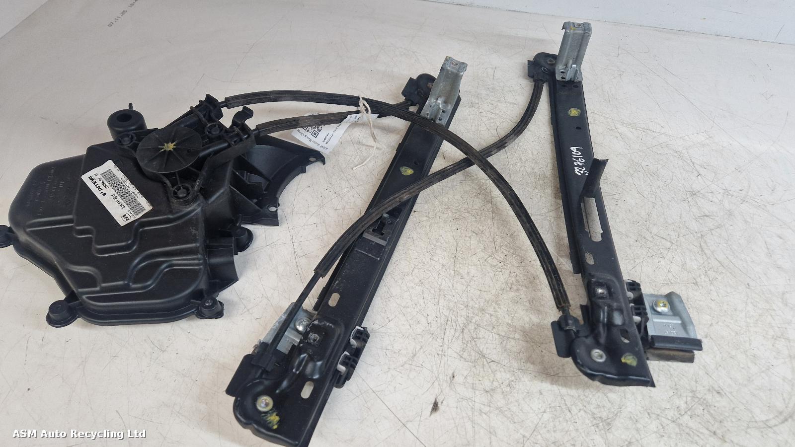 View Auto part LF Window Regulator Seat Ibiza 2014