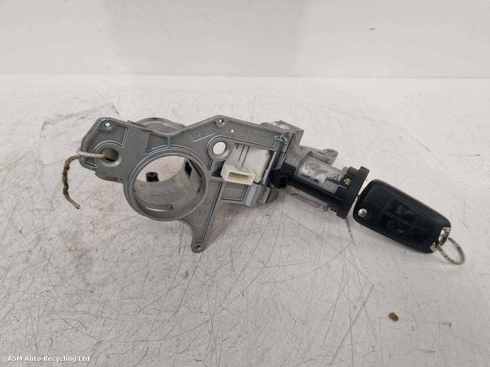View Auto part Ignition W/Key Vauxhall Astra 2010