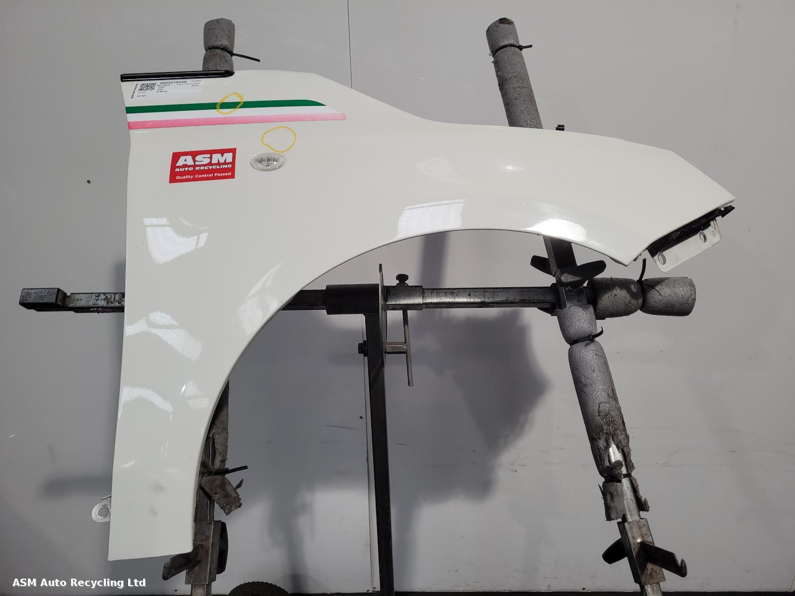View Auto part R Wing Fiat 500 2010