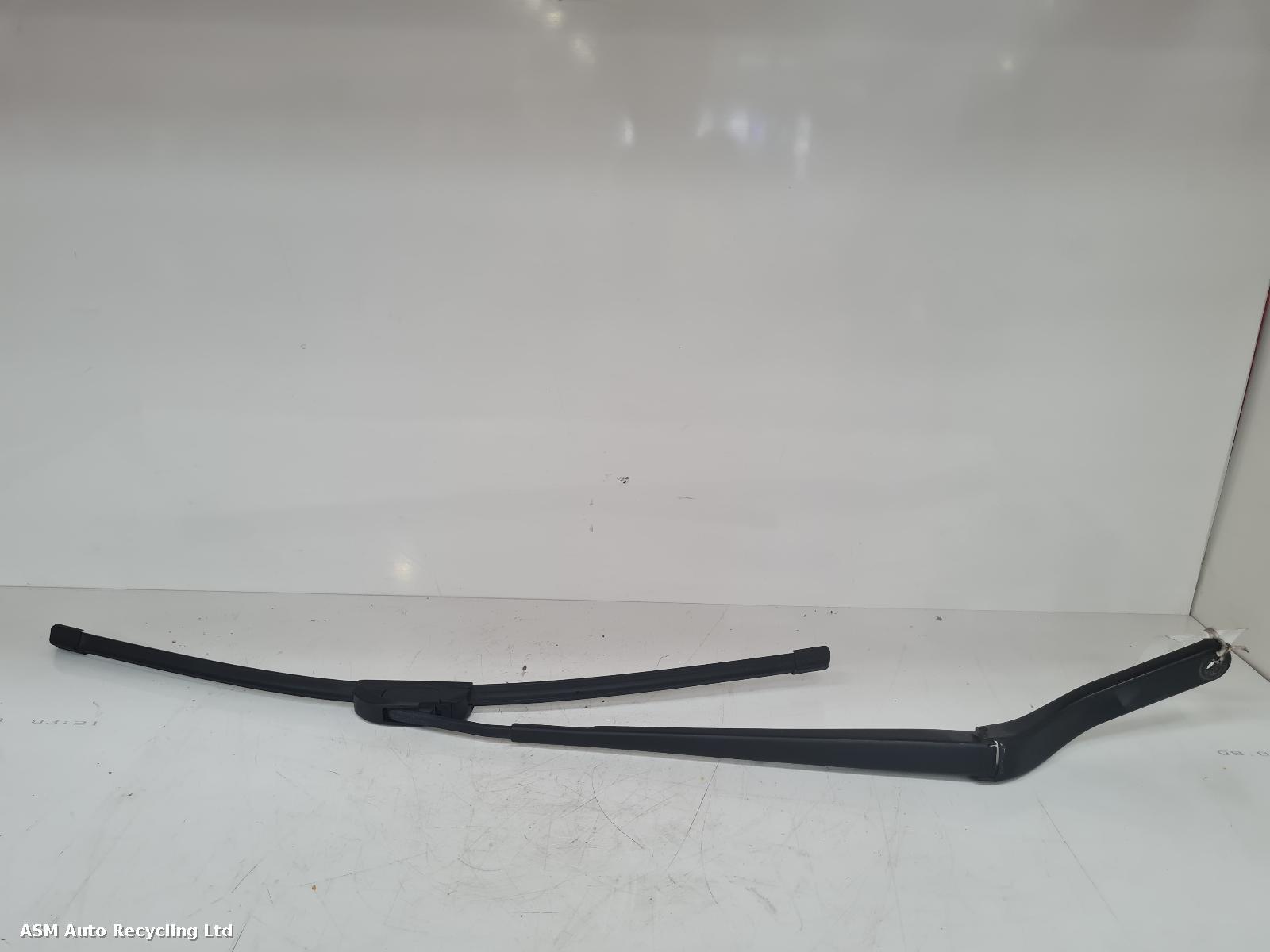 View Auto part Wiper Arm Bmw X5 2003