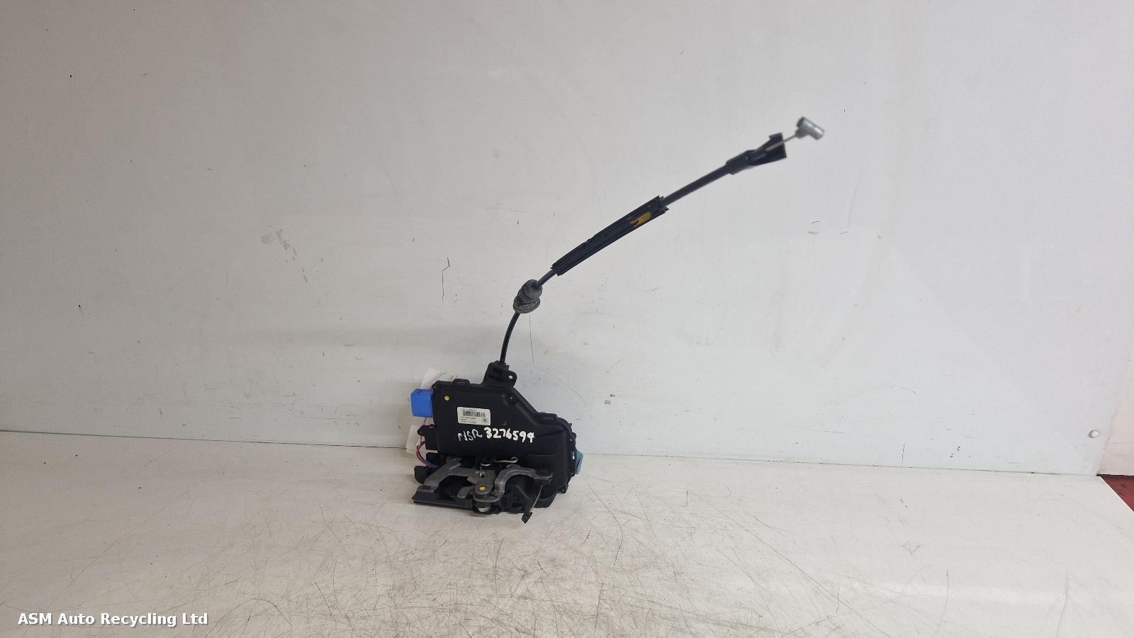 View Auto part Door Lock Assembly Skoda Octavia 2012