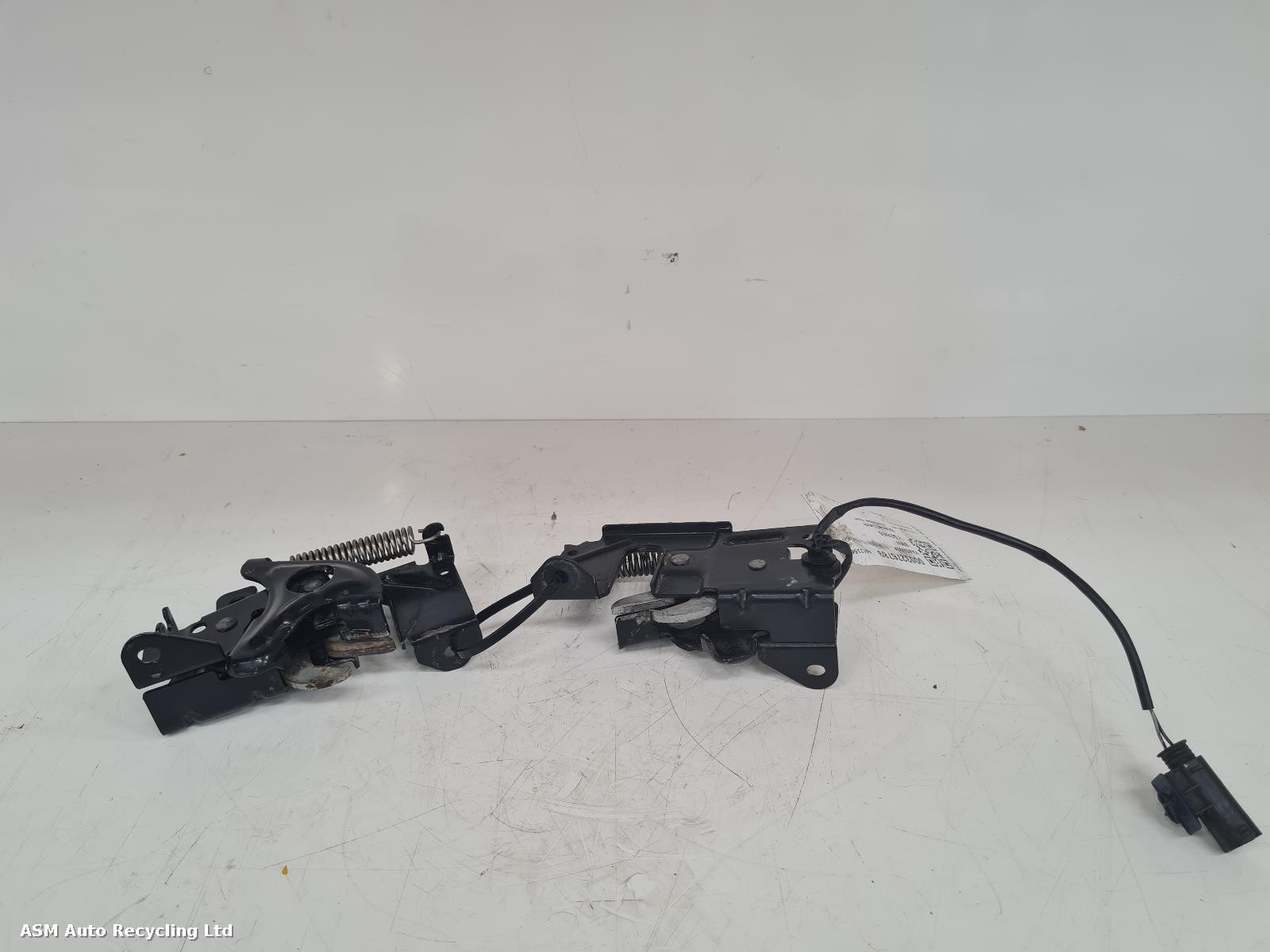 View Auto part Bonnet Latch Bmw 1 Series 2015