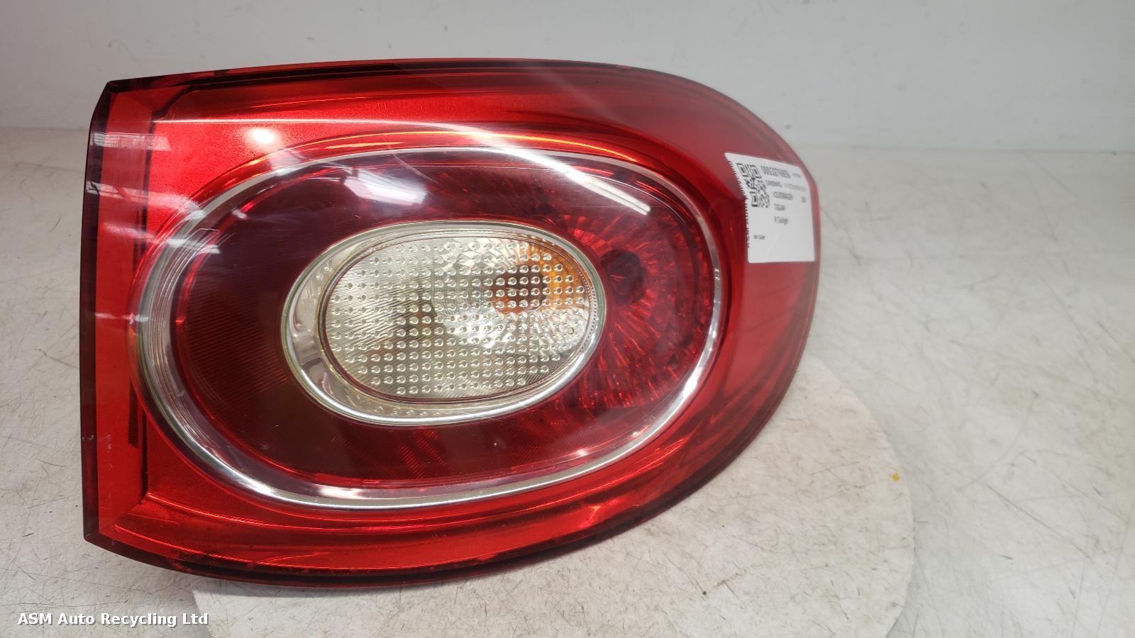 View Auto part R Taillight Volkswagen Tiguan 2009
