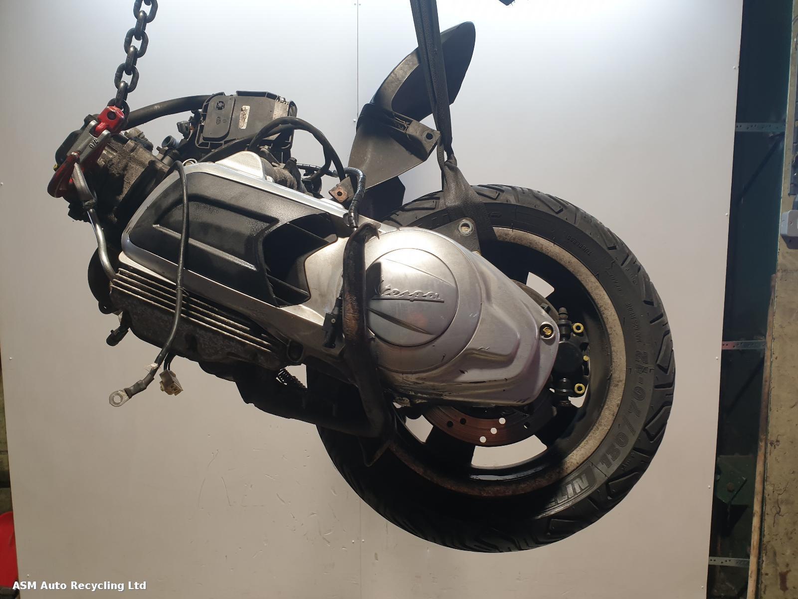 View Auto part Engine Piaggio Vespa Gts 125 2014