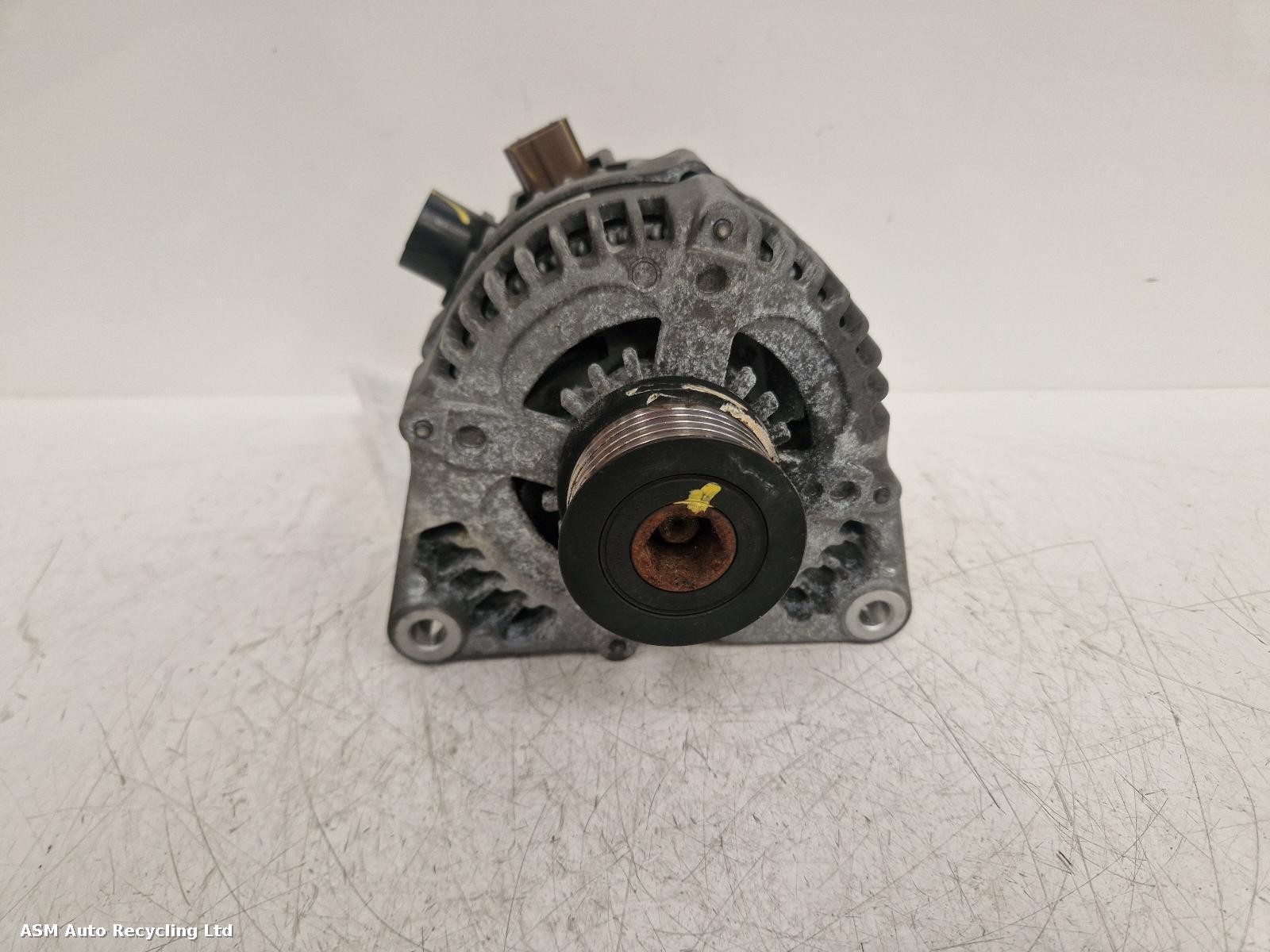 View Auto part Alternator Volvo C30 2010