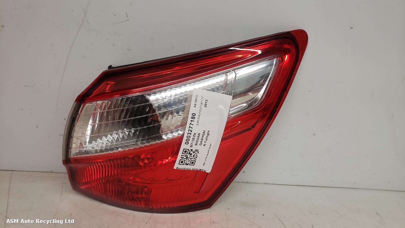 View Auto part R Taillight Nissan Qashqai 2013