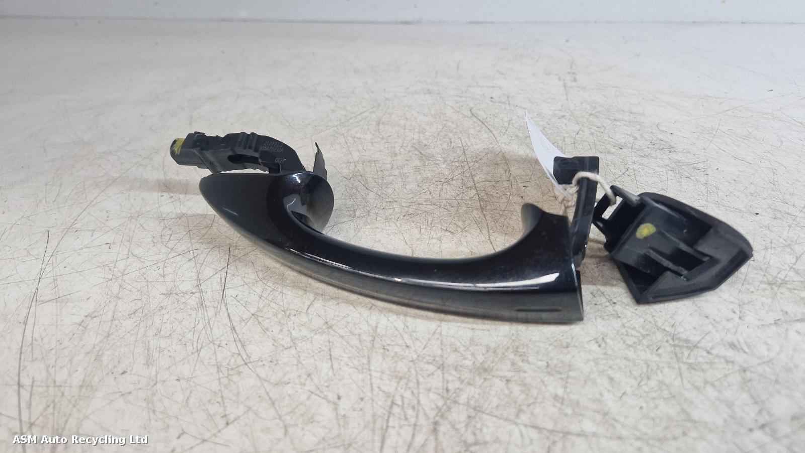 View Auto part Door Handle Skoda Superb 2024