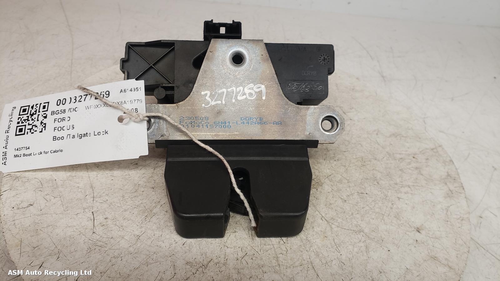 View Auto part Bootlid/Tailgate Lock Ford Focus 2008