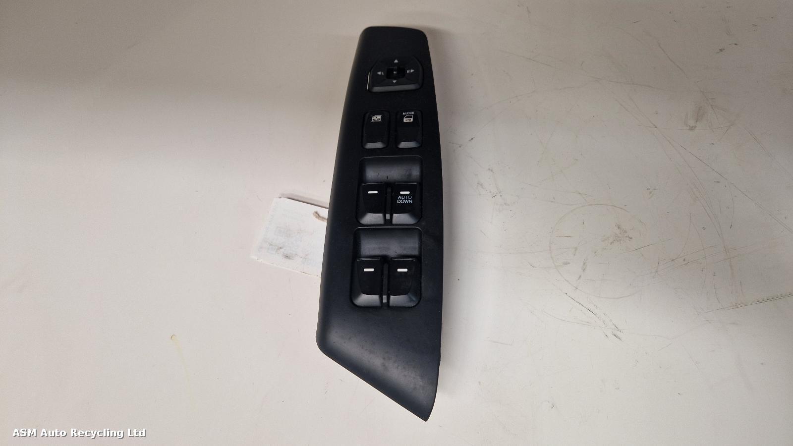 View Auto part Elect. Window Switch Hyundai Ix35 2014