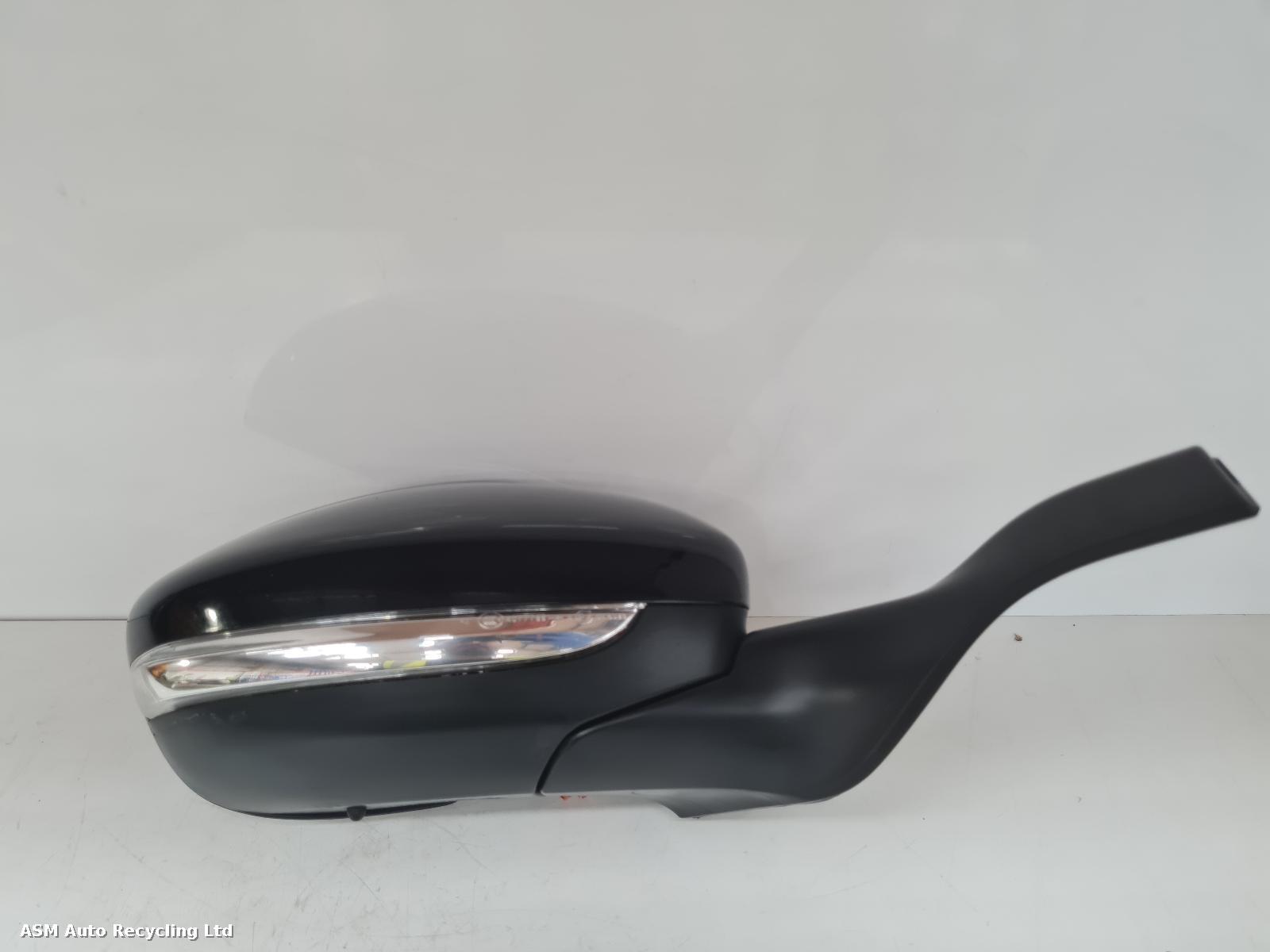View Auto part R Door Mirror Peugeot 208 2013