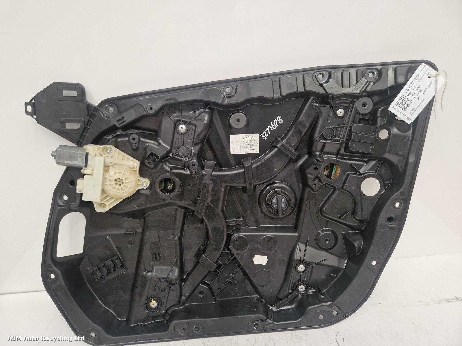View Auto part RF Window Regulator Mercedes C Class 2015