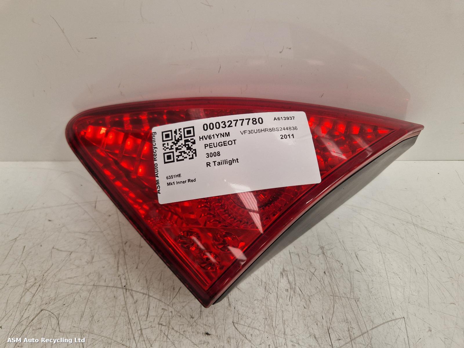 View Auto part R Taillight Peugeot 3008 2011
