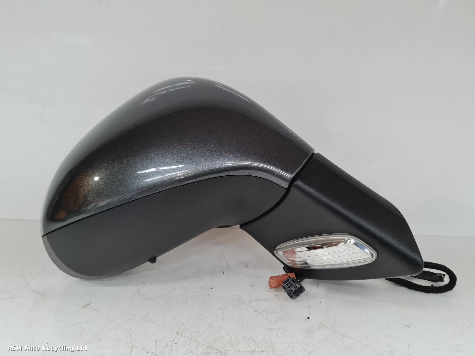 View Auto part R Door Mirror Peugeot 207 2010
