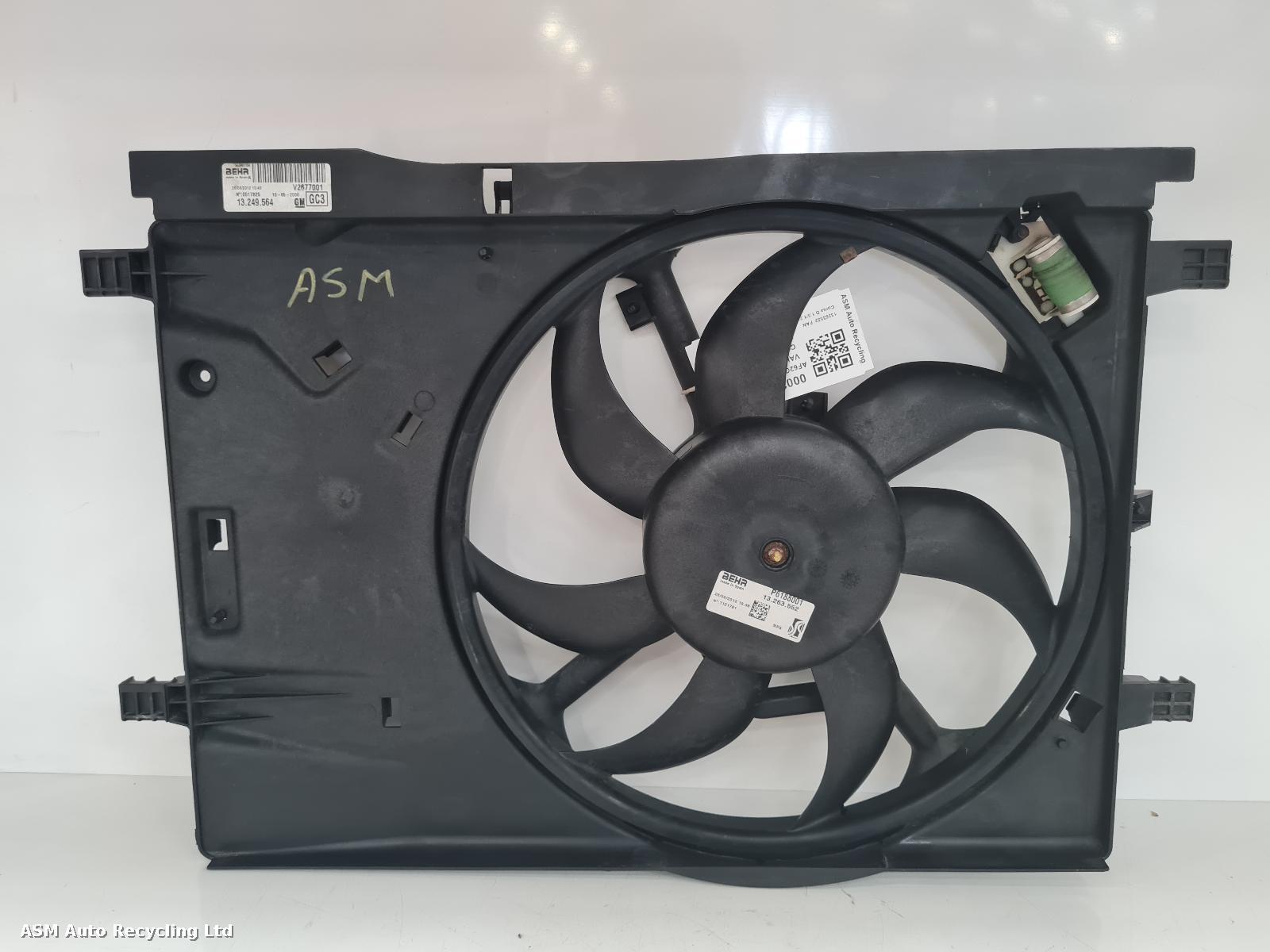 View Auto part Engine Cooling Motor Vauxhall Corsa 2012