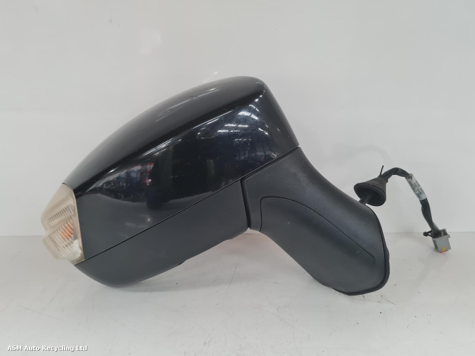 View Auto part R Door Mirror Ford Kuga 2011