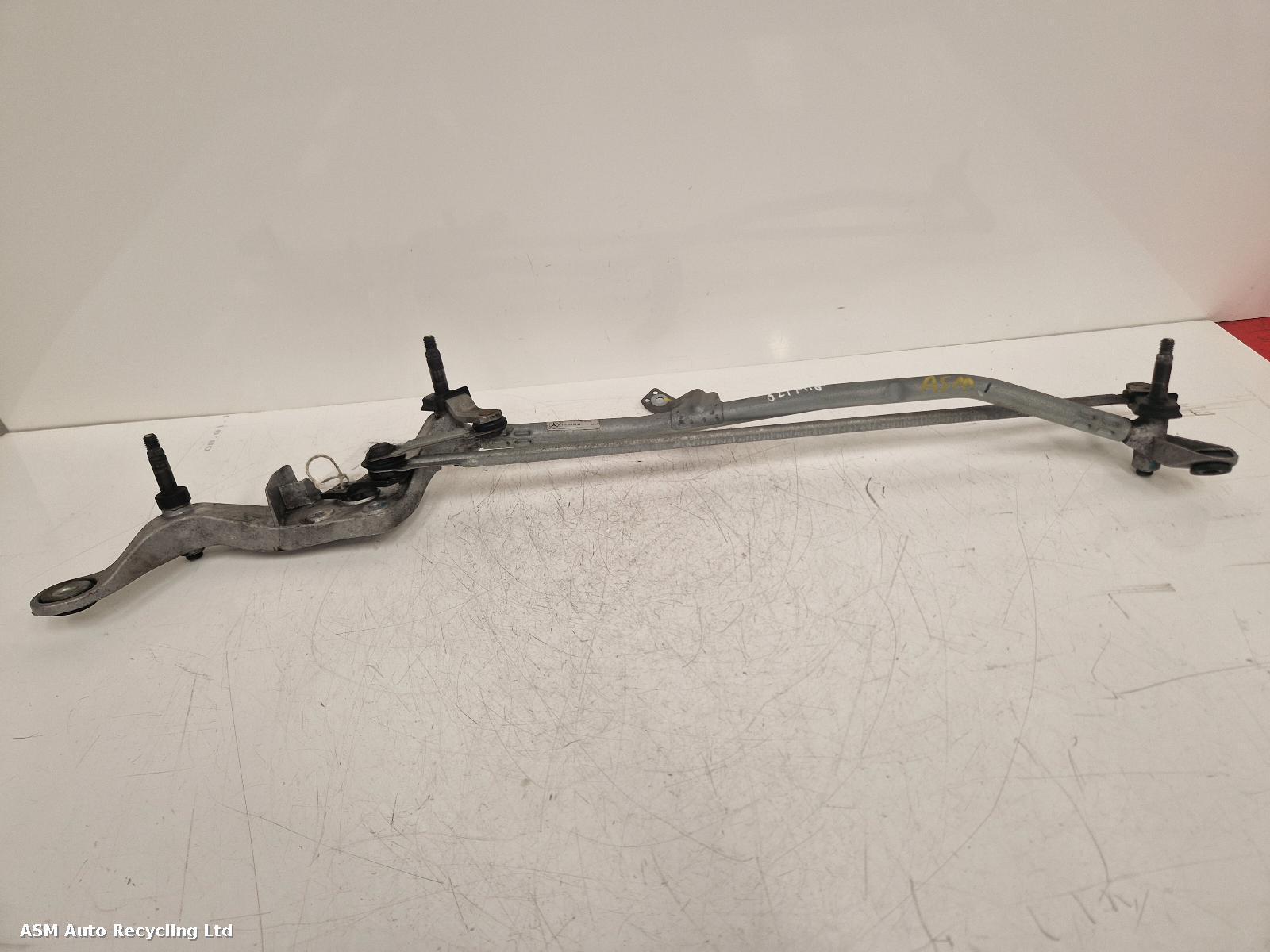 View Auto part Wiper Linkage Mercedes C Class 2015