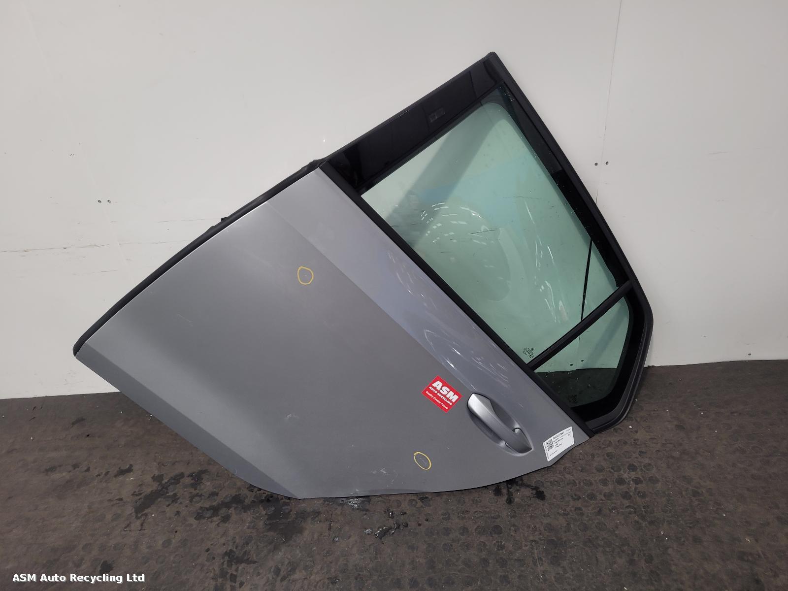 View Auto part L Rear Door Volkswagen Golf 2022