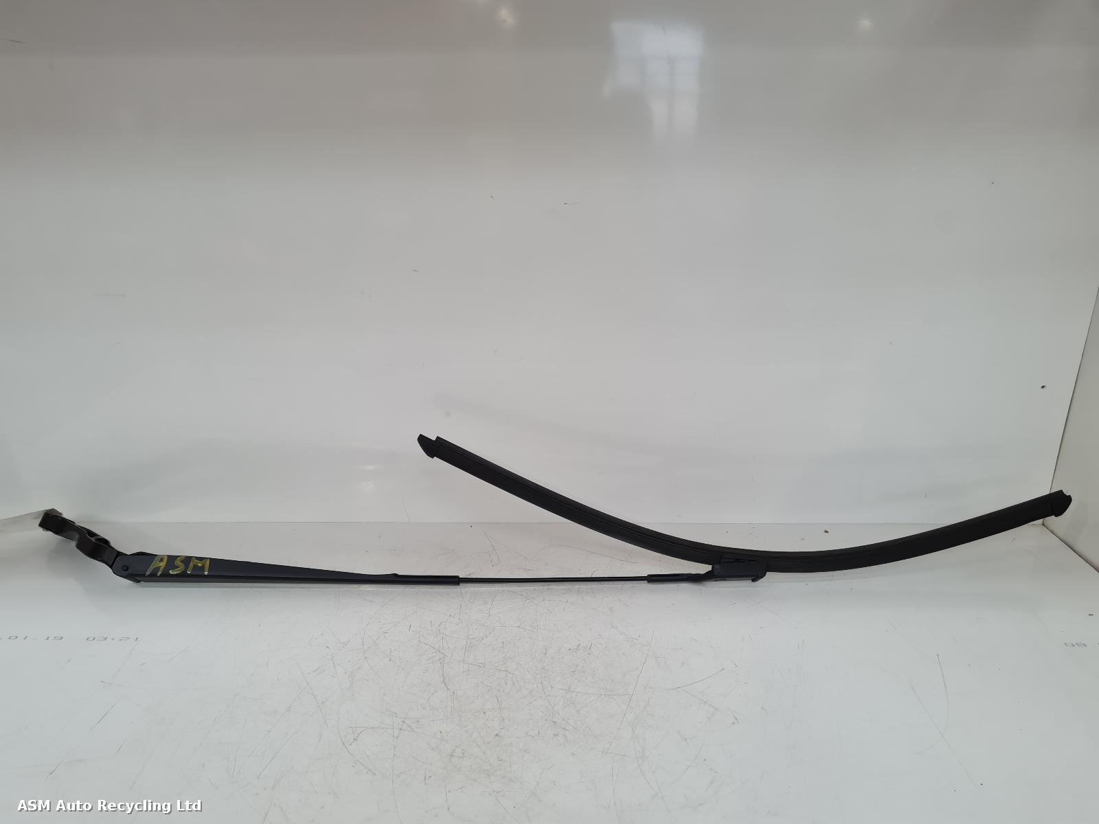 View Auto part Wiper Arm Citroen Relay/jumper 2023