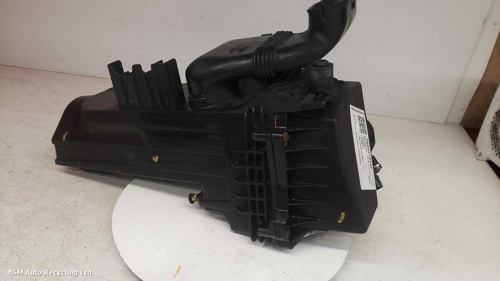 View Auto part Air Cleaner/Box Ford Fiesta 2014