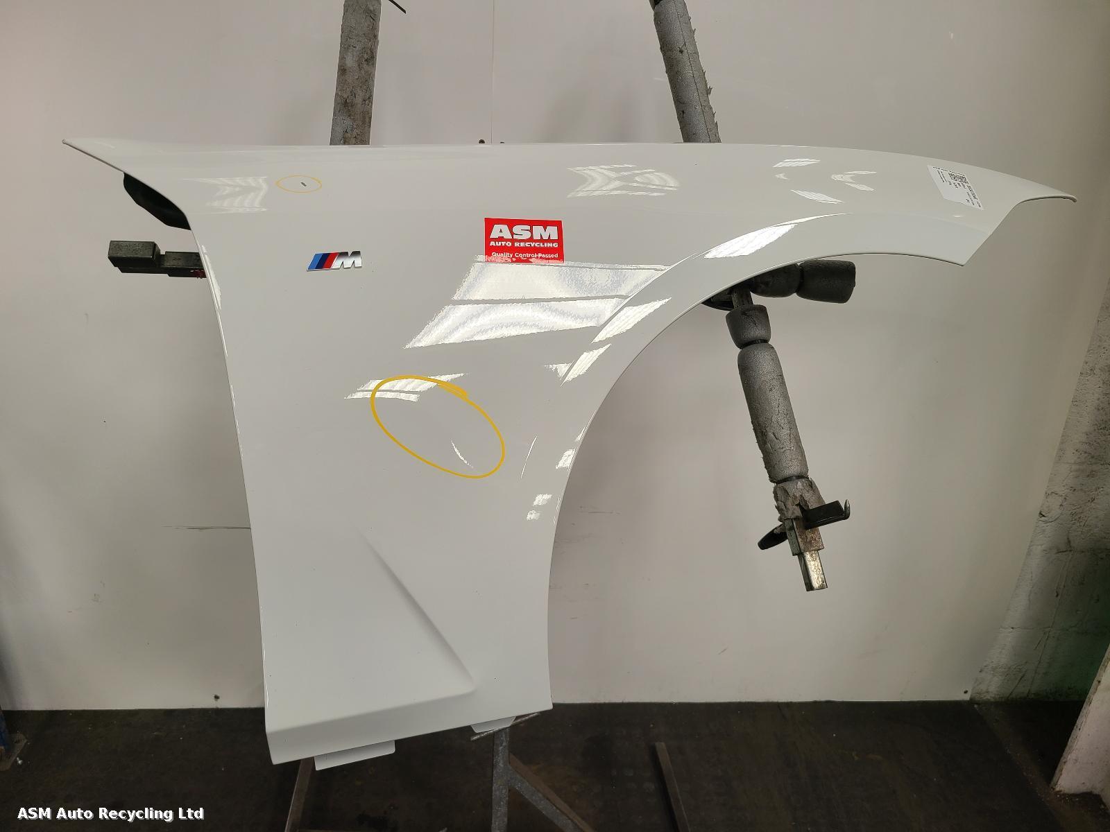 View Auto part R Wing Bmw 3 Series 2020