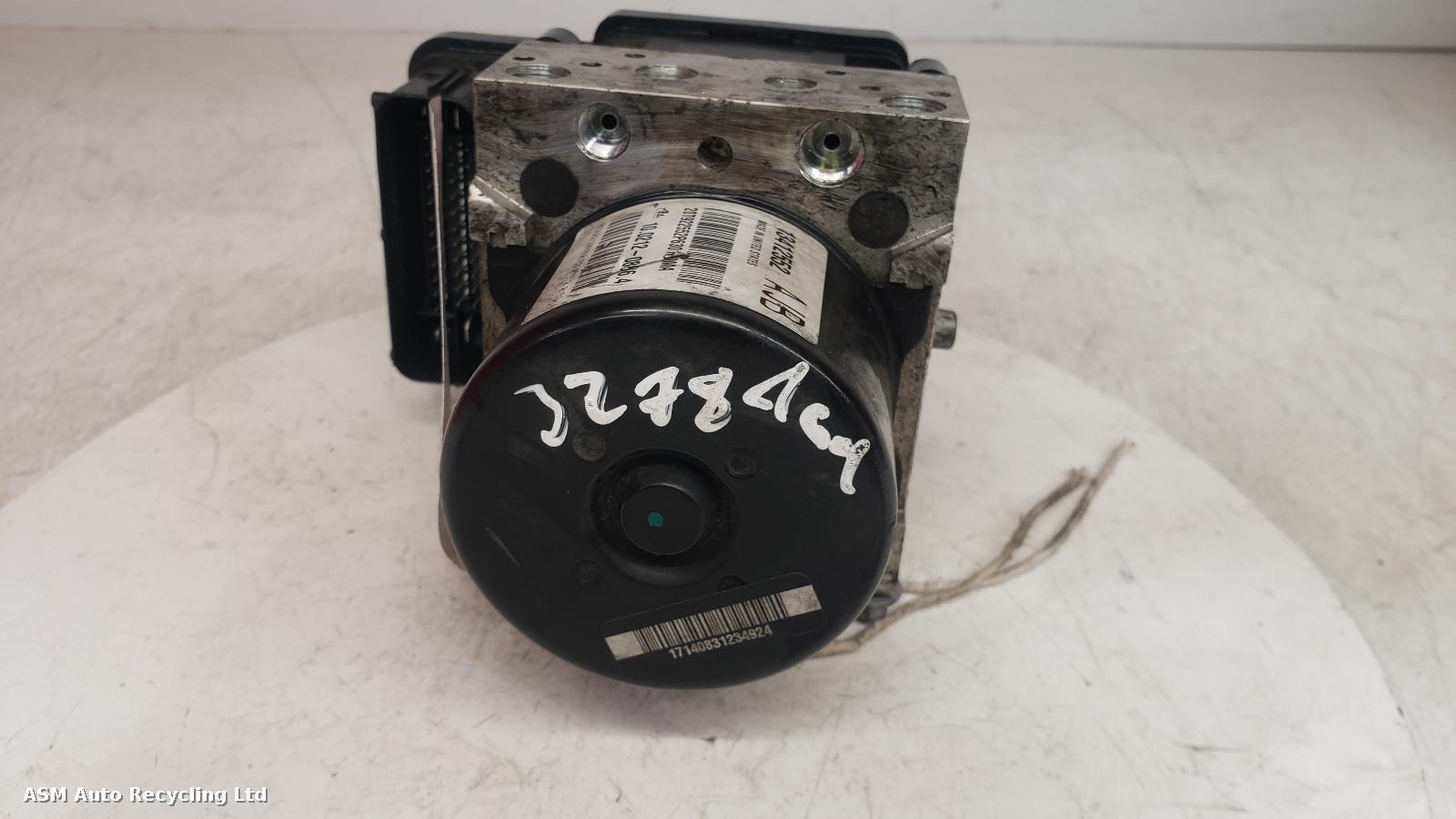 View Auto part ABS Pump/Modulator Vauxhall Astra 2013