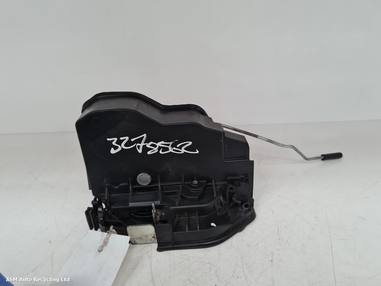 View Auto part Door Lock Assembly Bmw 5 Series 2011