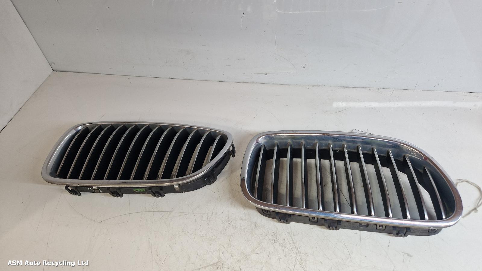 View Auto part Grille Bmw 5 Series 2011