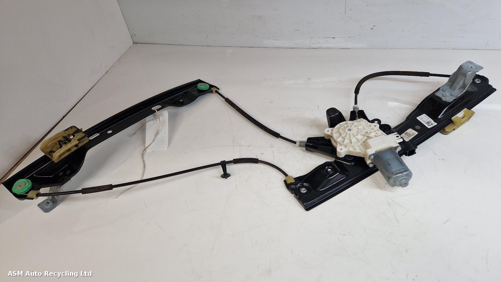 View Auto part RF Window Regulator Ford Focus 2015
