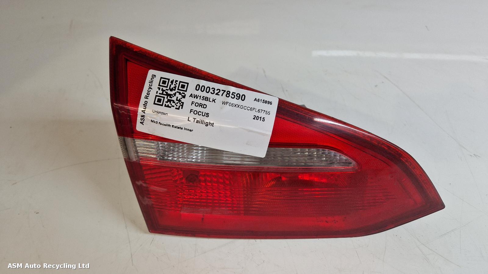 View Auto part L Taillight Ford Focus 2015
