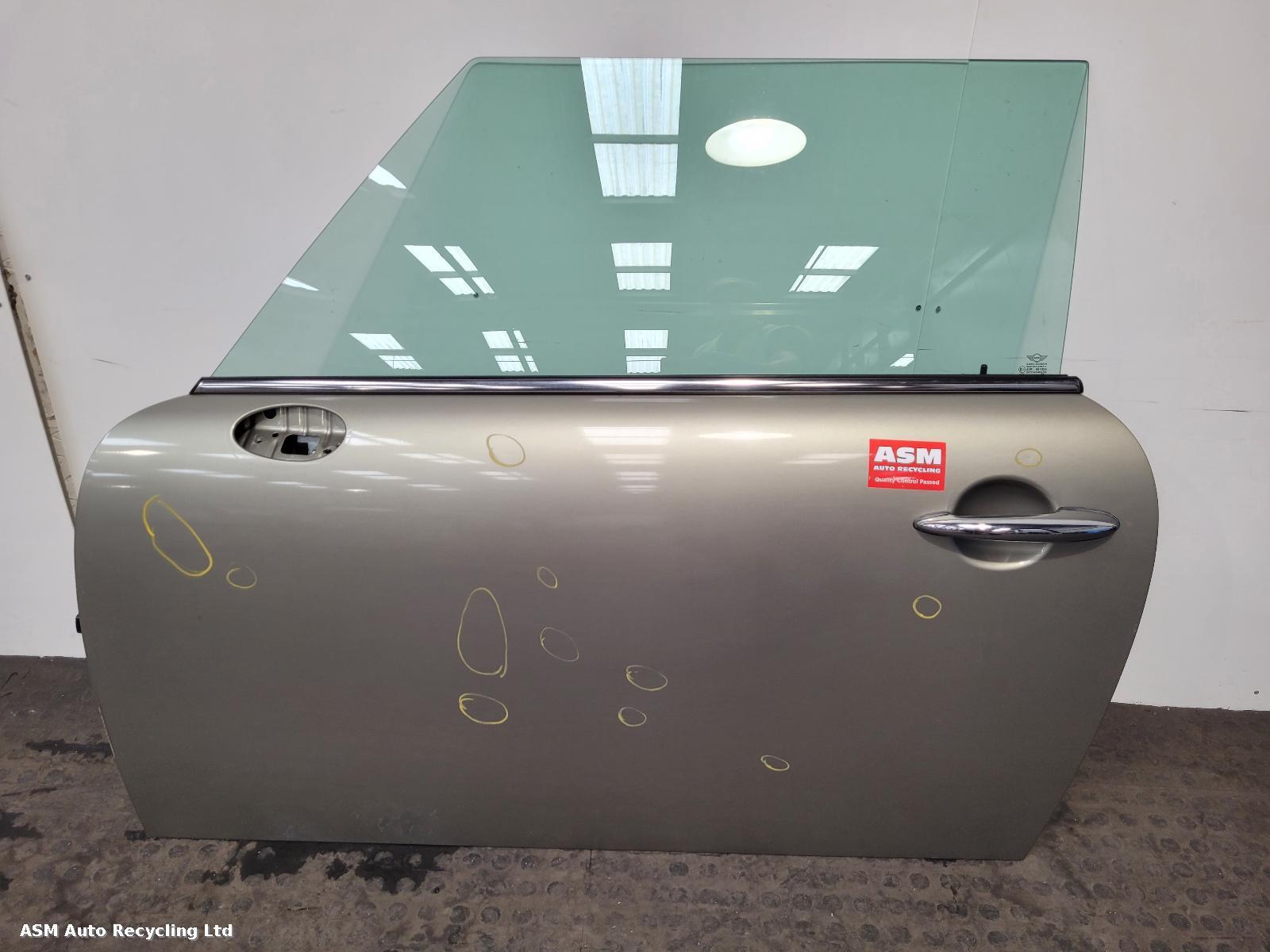 View Auto part L Front Door Mini (bmw) Mini 2008