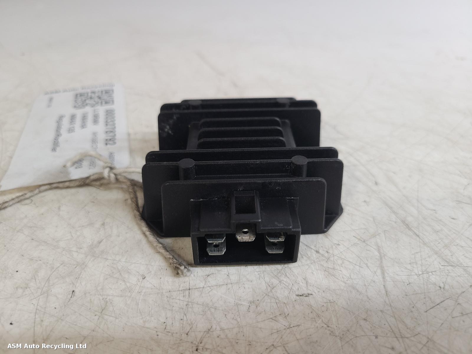 View Auto part Regulator/Rectifier Yamaha Nmax 125 2018