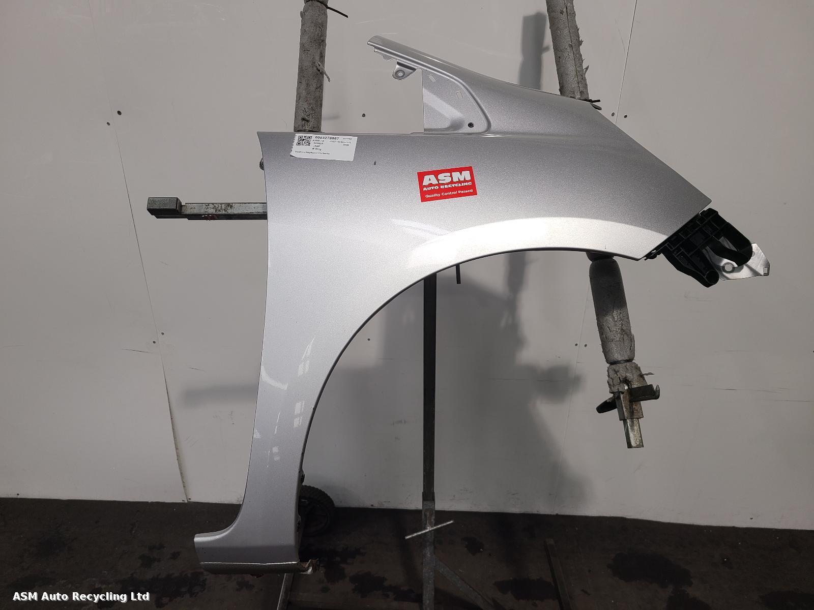 View Auto part R Wing Honda Jazz 2009