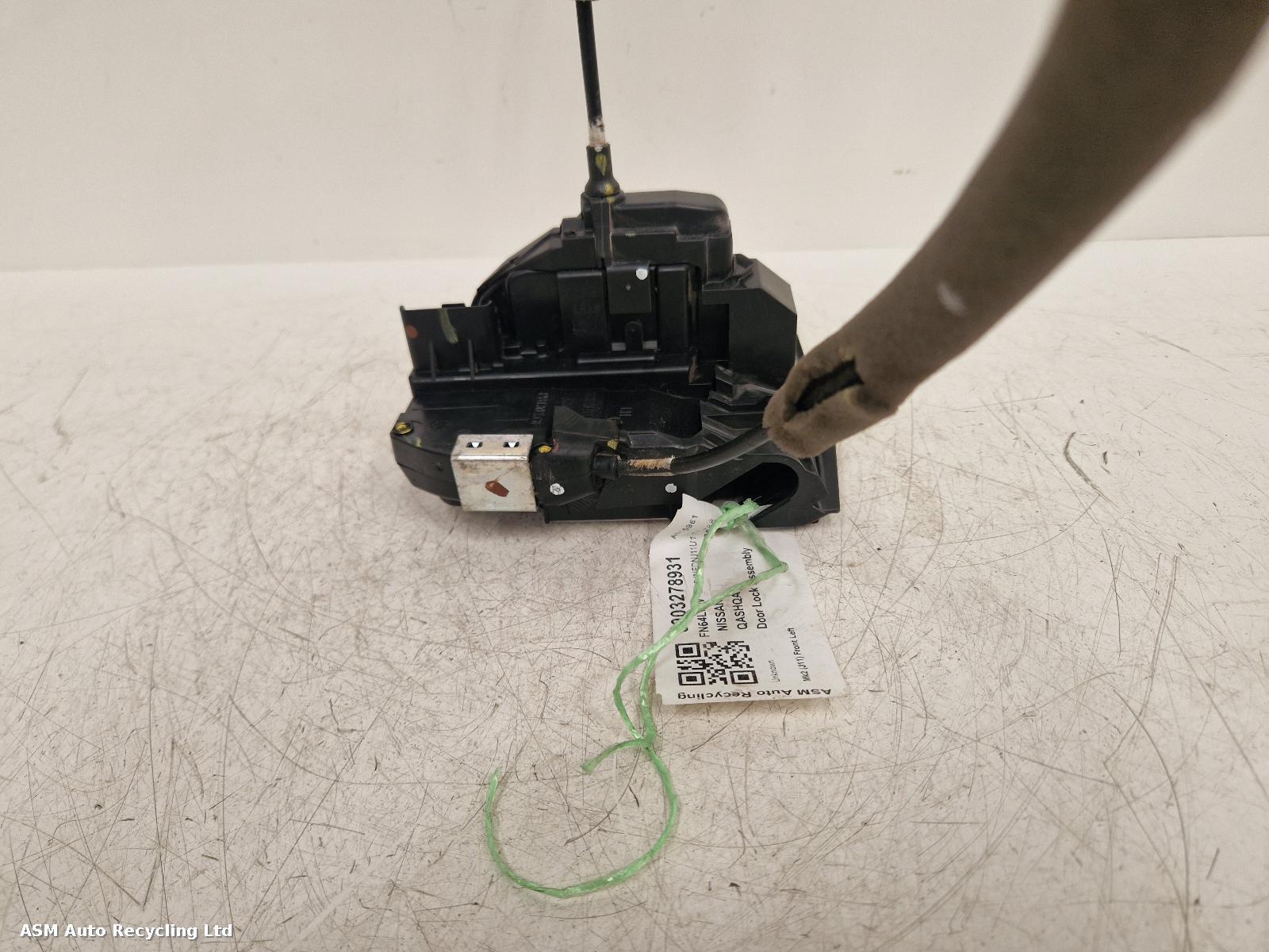 View Auto part Door Lock Assembly Nissan Qashqai 2014