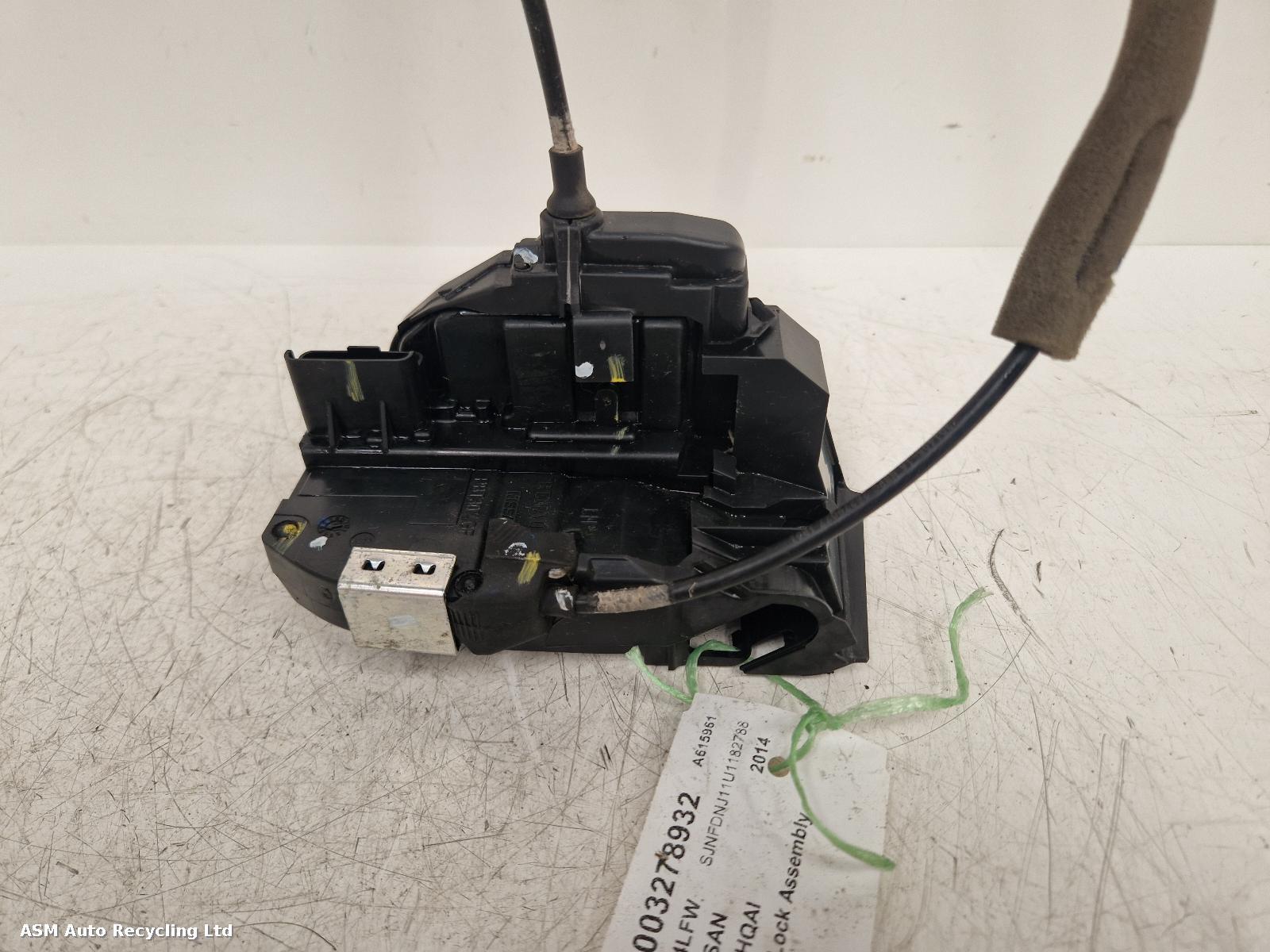 View Auto part Door Lock Assembly Nissan Qashqai 2014