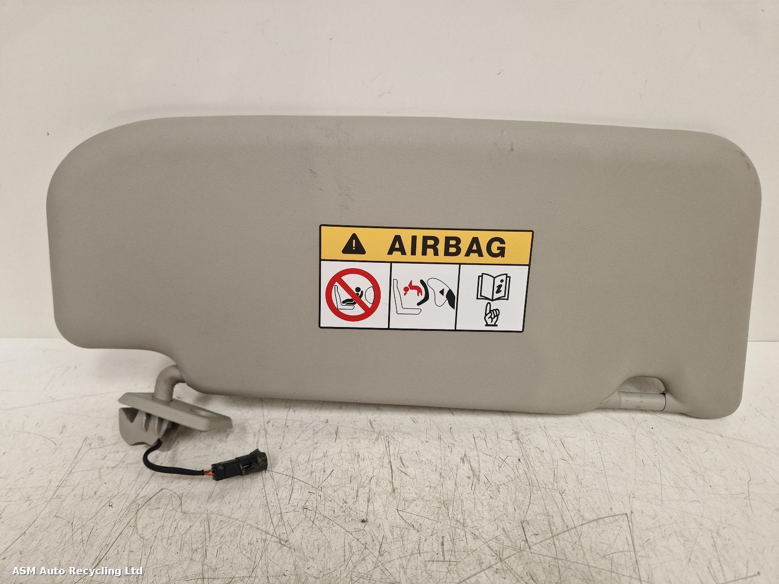 View Auto part Sun visor Nissan Qashqai 2014