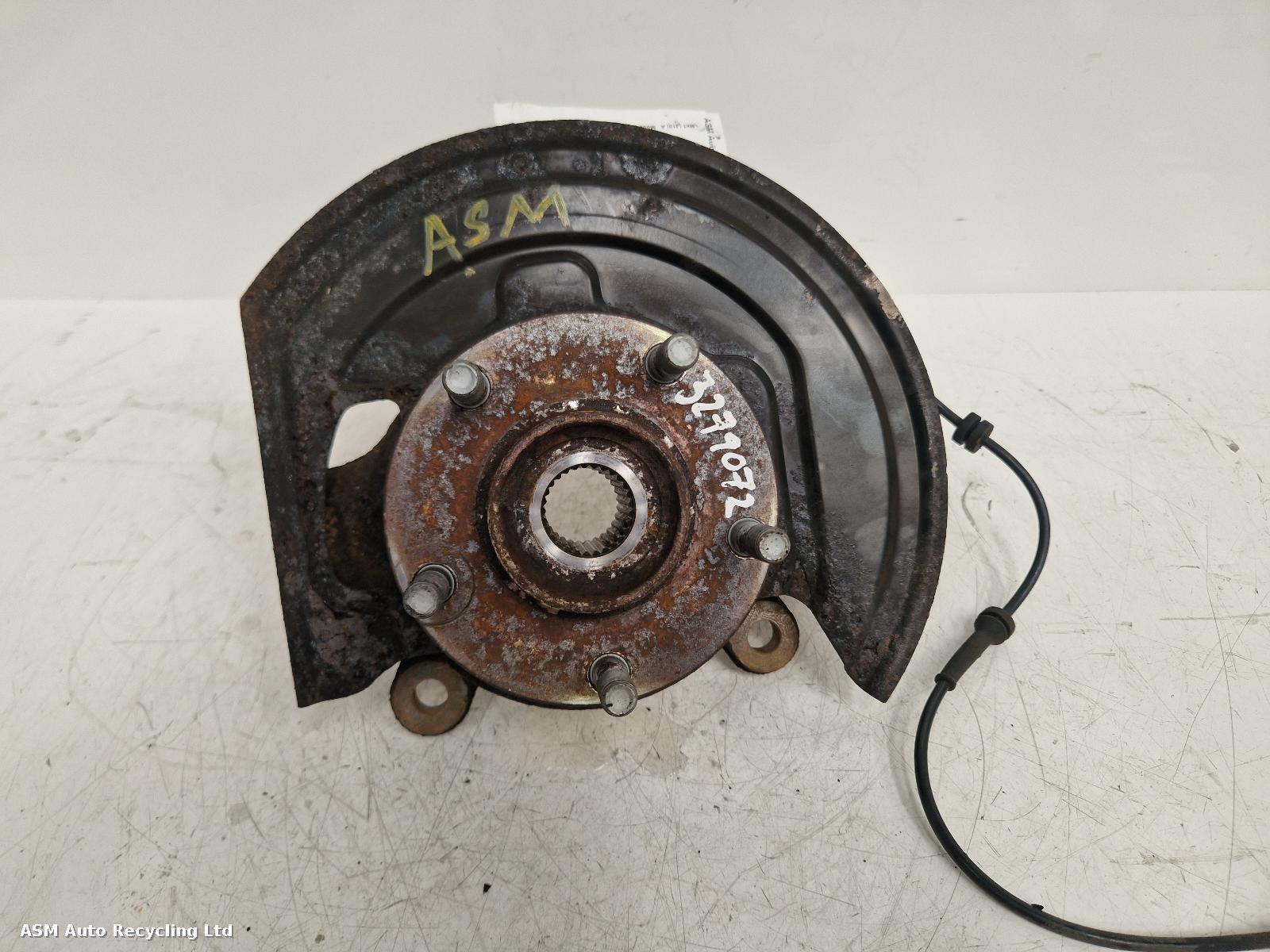 View Auto part RF Hub/Stub Axle Assembly Nissan Qashqai 2013
